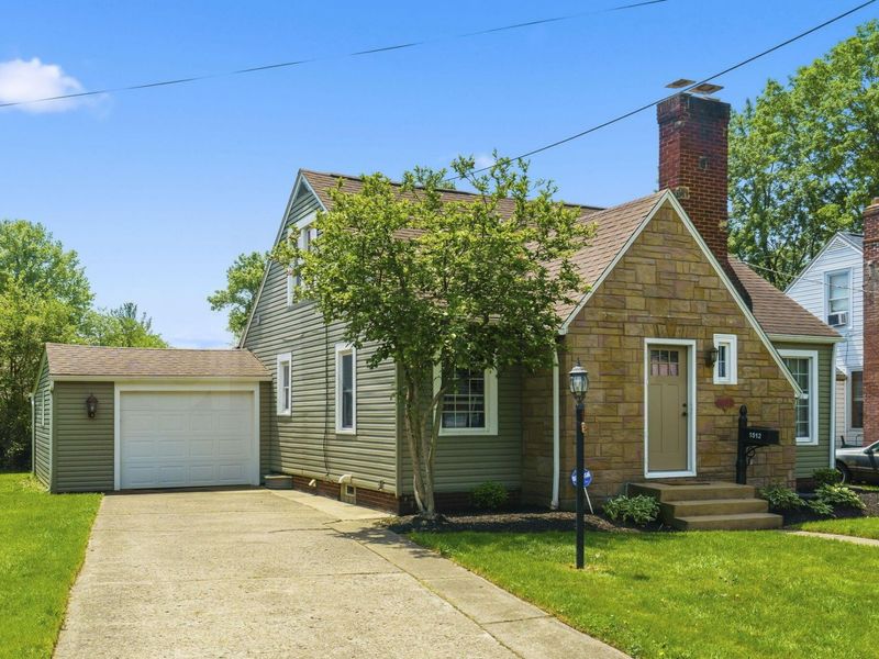 1512 21st Street NW, Canton, OH 44709 Photo 2