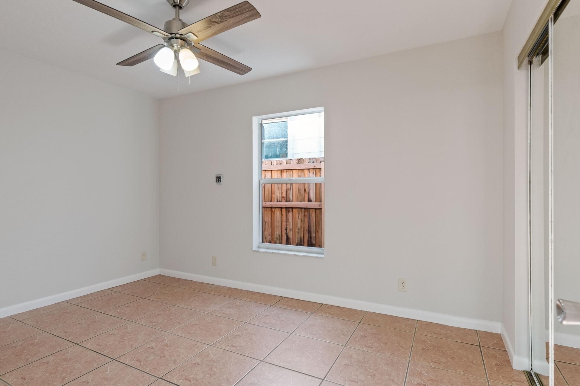 623 N L Street, Unit 1 (left Si, Lake Worth Beach, FL 33460 Photo
