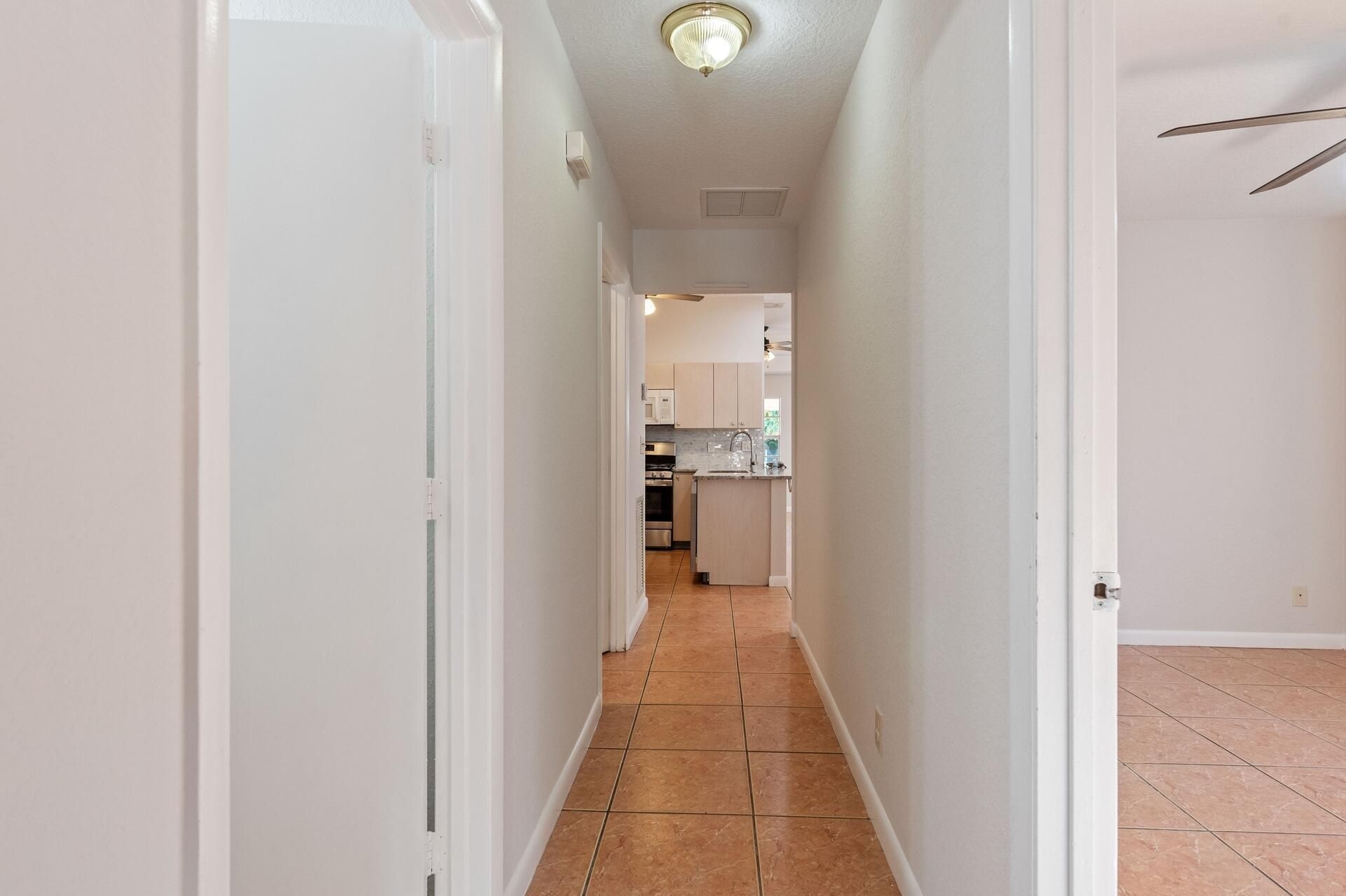 623 N L Street, Unit 1 (left Si, Lake Worth Beach, FL 33460 Photo