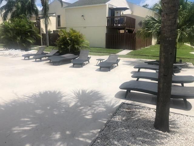639 Executive Center Drive, Unit O-208, West Palm Beach, FL 33401 Photo
