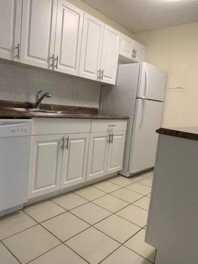 639 Executive Center Drive, Unit O-208, West Palm Beach, FL 33401 Photo