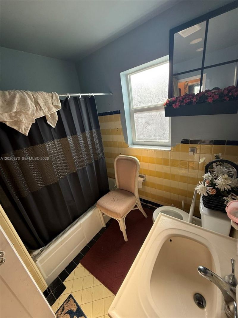 688 SW 7th Ter , Dania Beach, FL 33004 Photo