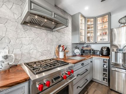 81 N C Street, Virginia City, NV 89440 Photo