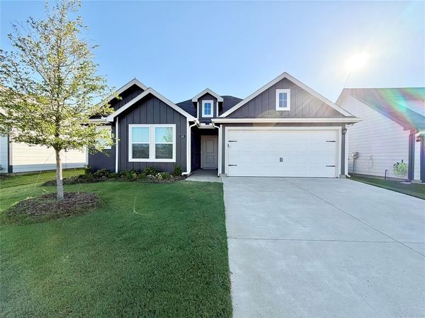 341 Dry Creek Lane, Canton, TX 75103
