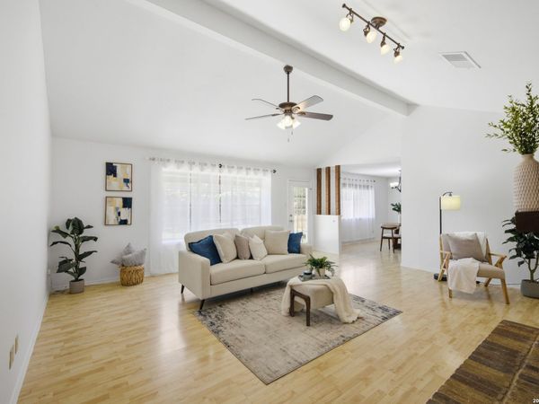 2858 BURNING ROCK ST, San Antonio, TX 78247