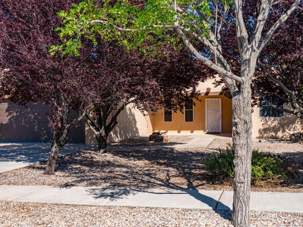9928 Academy Road NW, Albuquerque, NM 87114