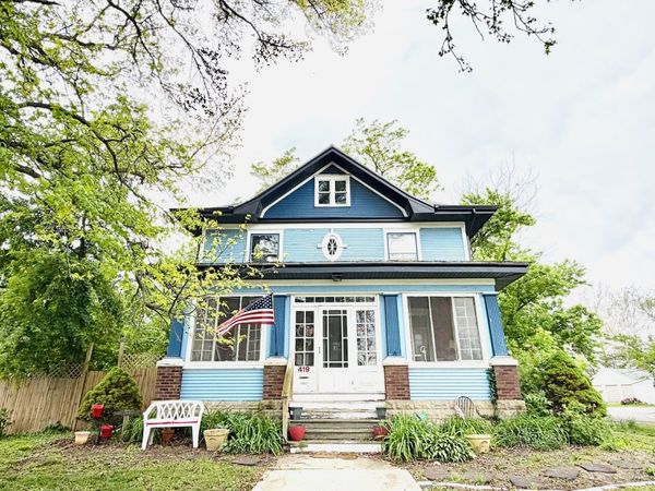 419 N Plum Street, Farmer City, IL 61842