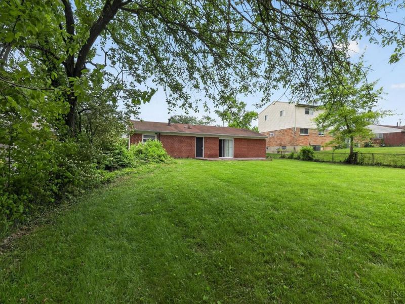 1331 Meredith Drive, Springfield Twp., OH 45231 Photo 27