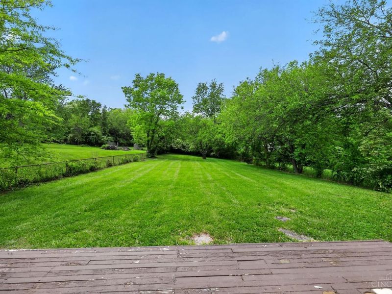 1331 Meredith Drive, Springfield Twp., OH 45231 Photo 28