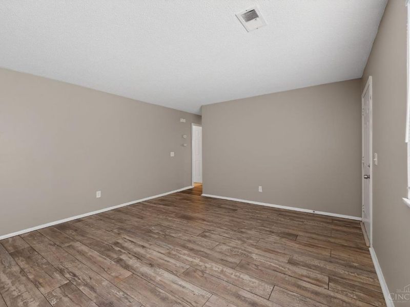 1331 Meredith Drive, Springfield Twp., OH 45231 Photo 9