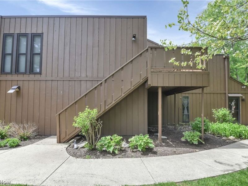 33803 Electric Boulevard, Unit C22, Avon Lake, OH 44012 Photo 3