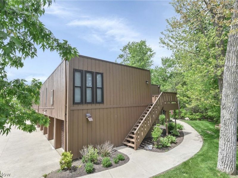 33803 Electric Boulevard, Unit C22, Avon Lake, OH 44012 Photo 4