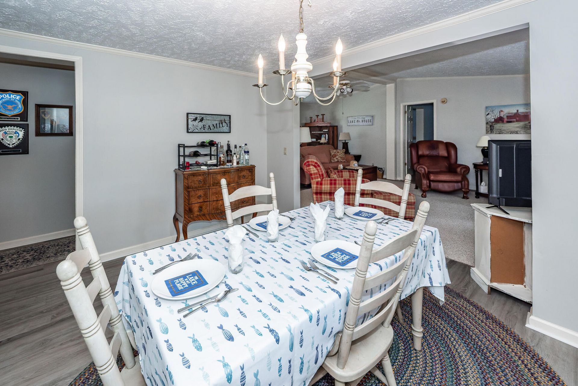 1529 Waters Edge Drive Photo 16