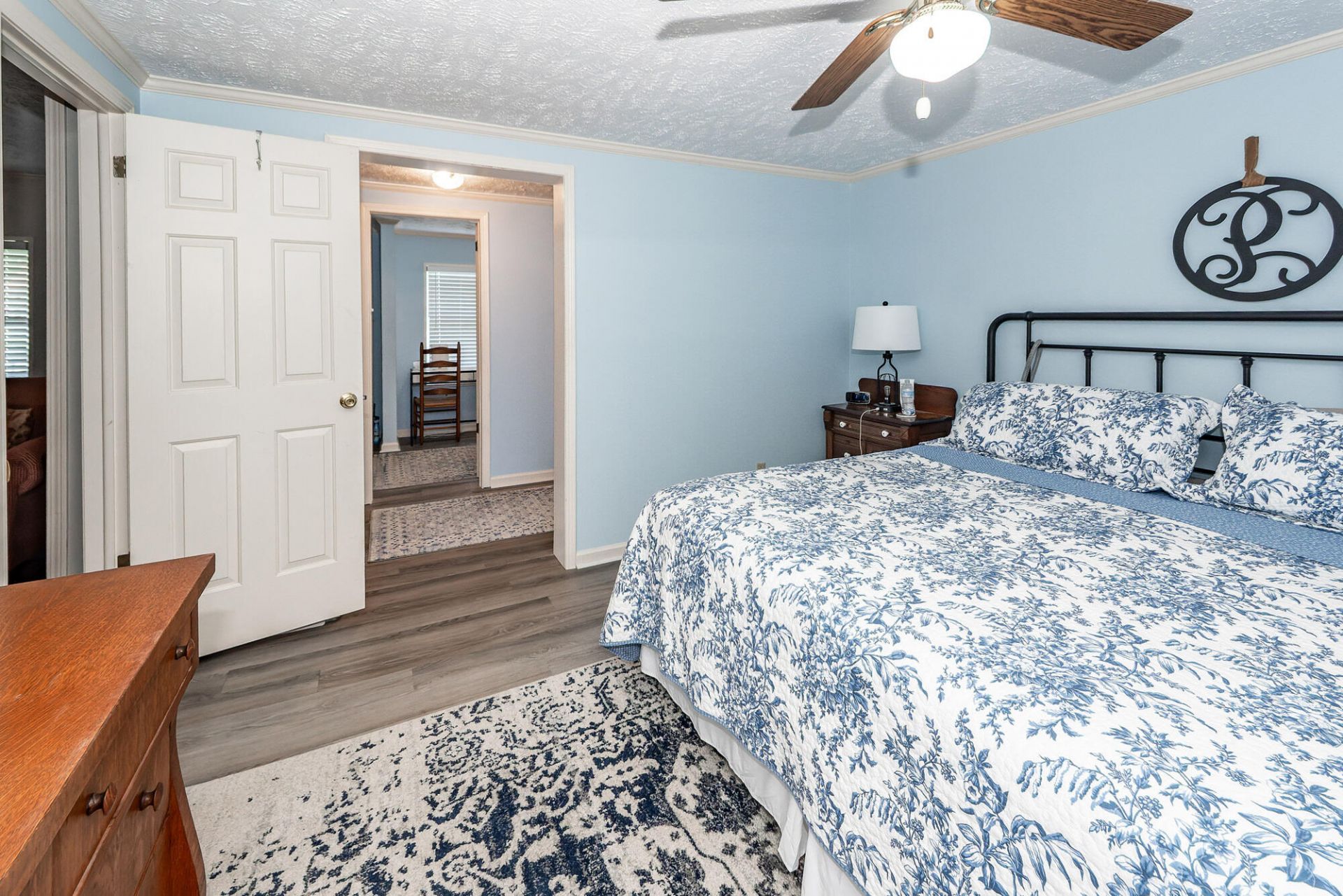 1529 Waters Edge Drive Photo 24
