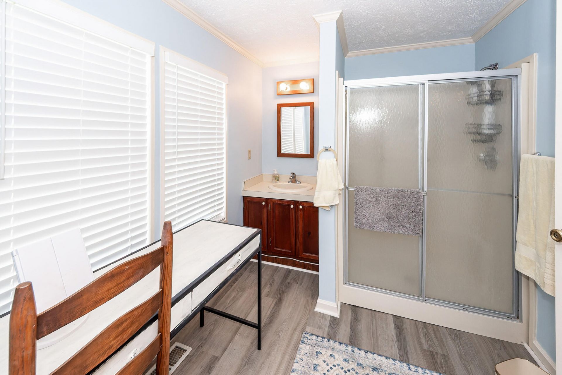 1529 Waters Edge Drive Photo 30
