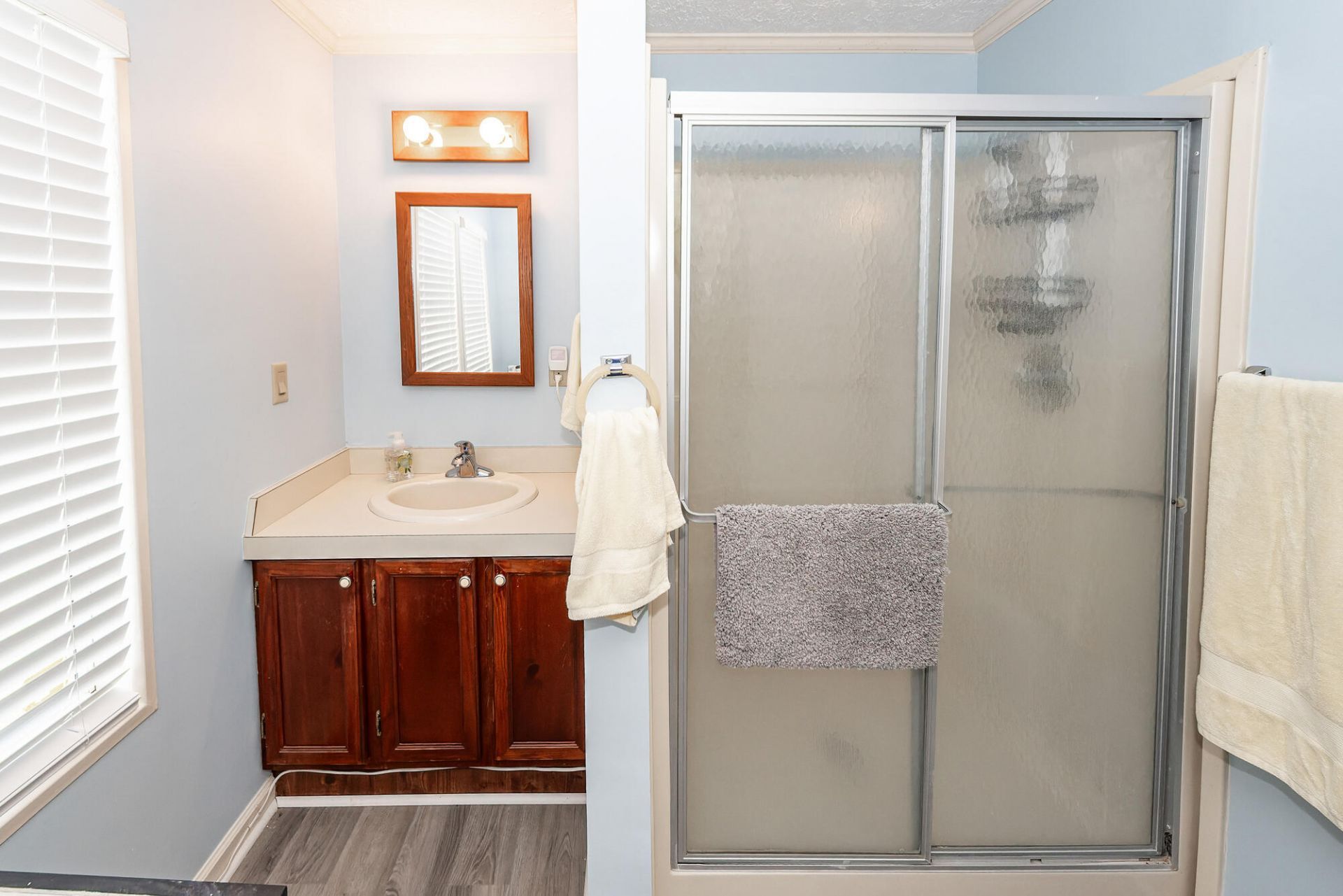 1529 Waters Edge Drive Photo 31