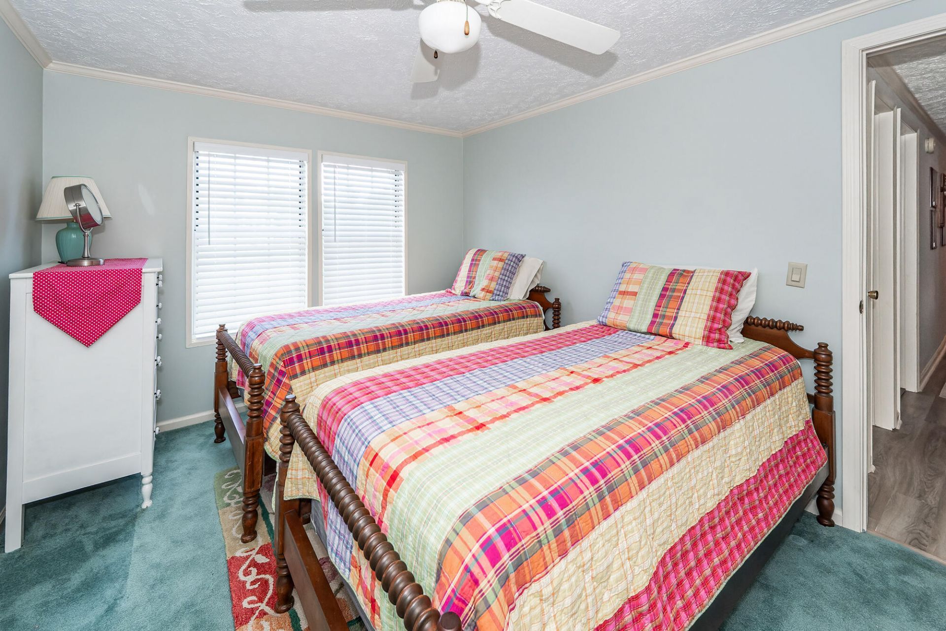 1529 Waters Edge Drive Photo 35