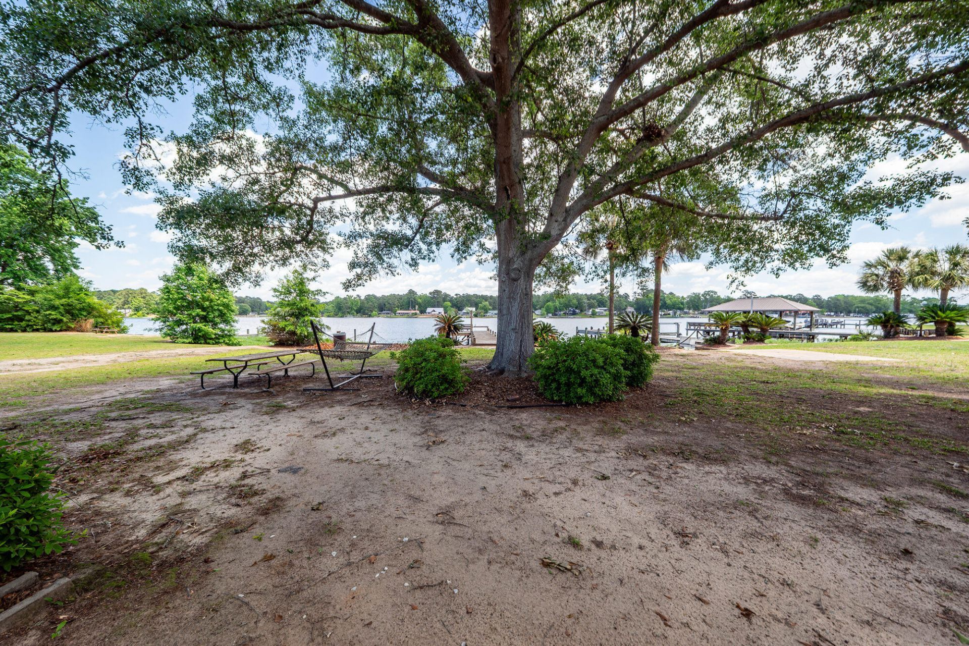 1529 Waters Edge Drive Photo 49