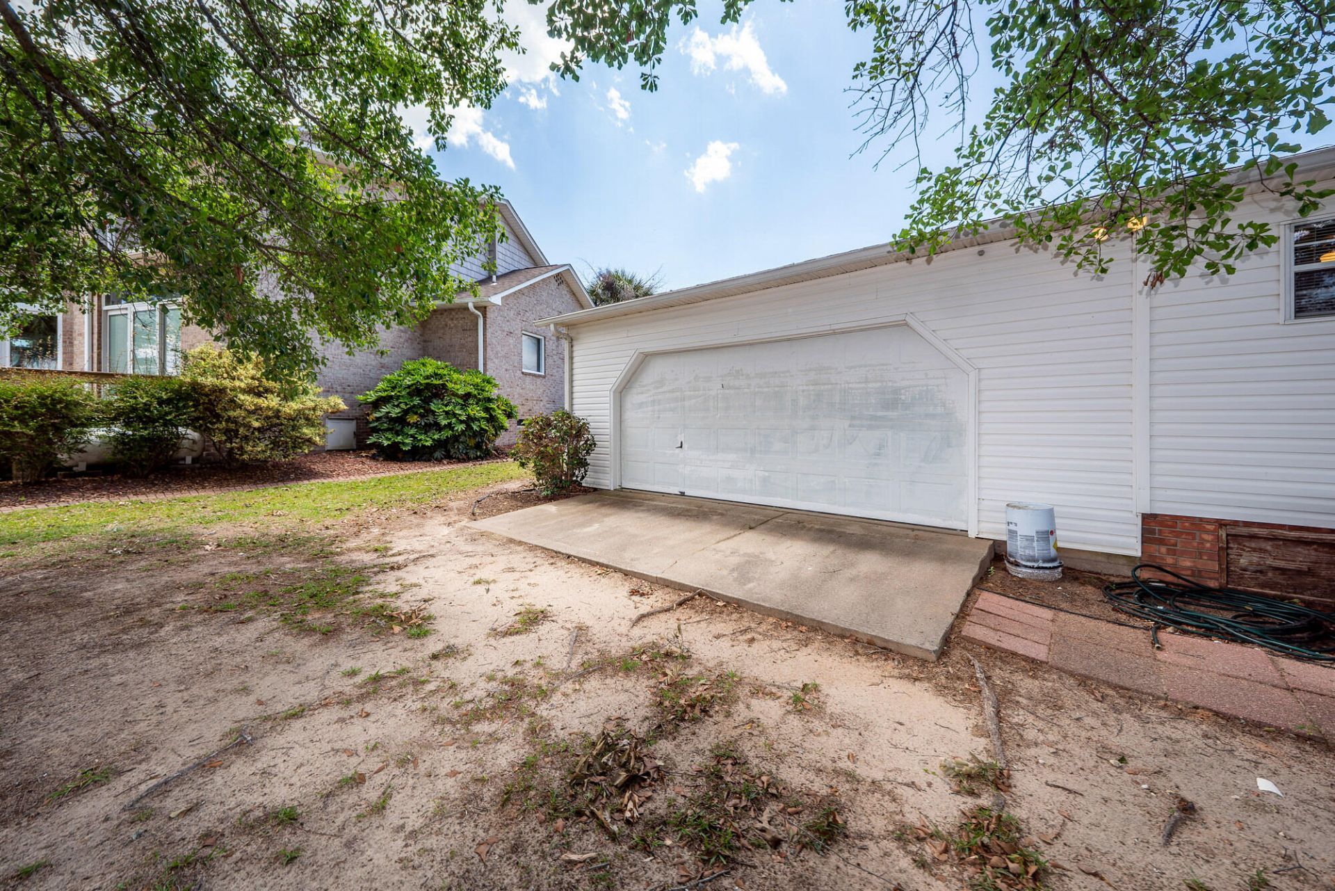 1529 Waters Edge Drive Photo 50