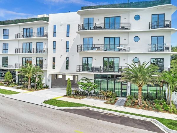 2100 Miami Rd , Unit 401, Fort Lauderdale, FL 33316