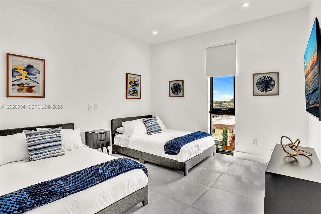 2100 Miami Rd , Unit 401, Fort Lauderdale, FL 33316 Photo