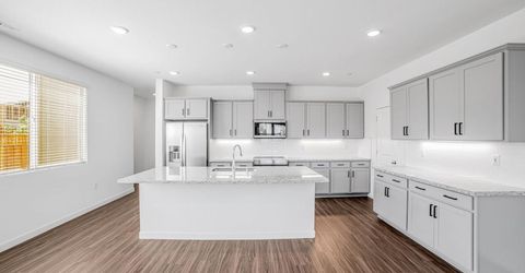 675 E Diaz Ln, Mountain House, CA 95391 Photo