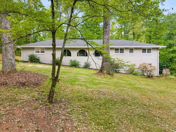 1267 Sycamore Drive SW, Lilburn, GA 30047