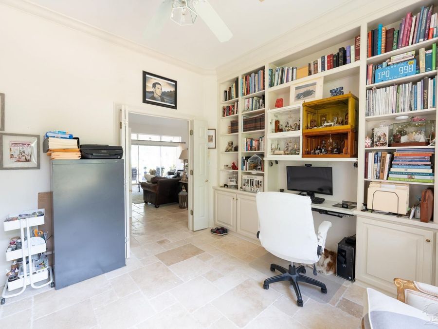 Property Image 28