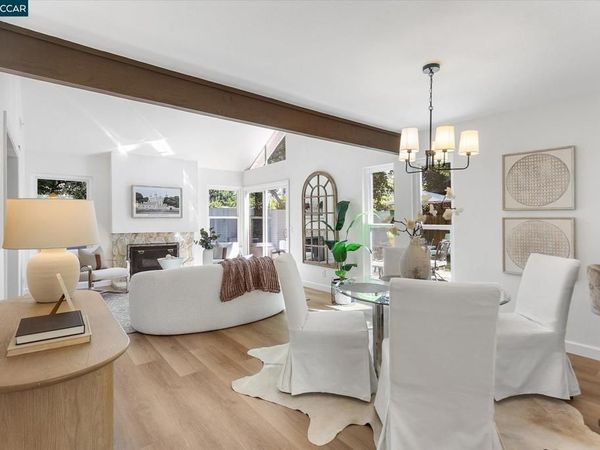 2407 Bay Meadows Cir, Pleasanton, CA 94566