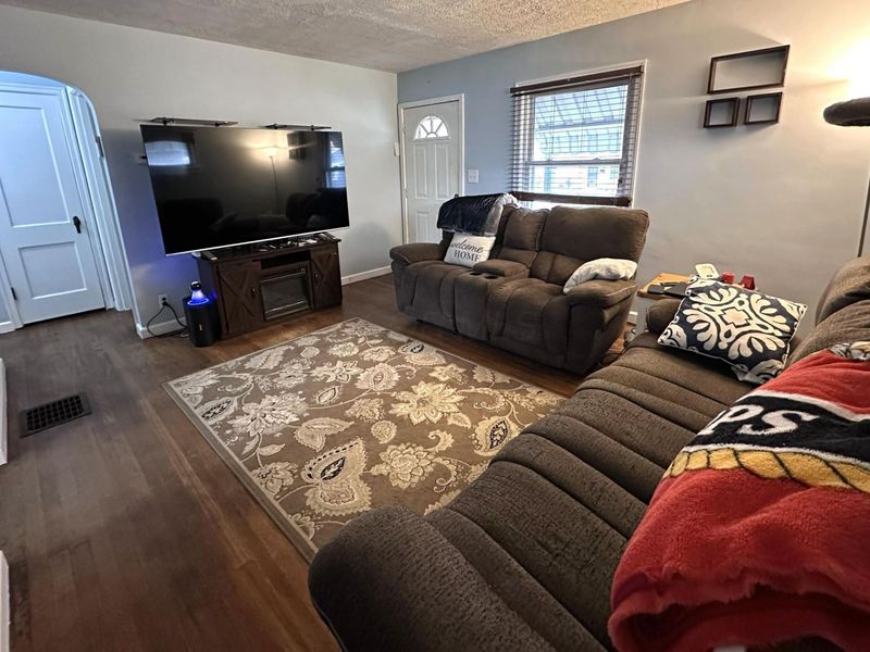 2122 Union Avenue , Columbus, OH 43223 Photo 3