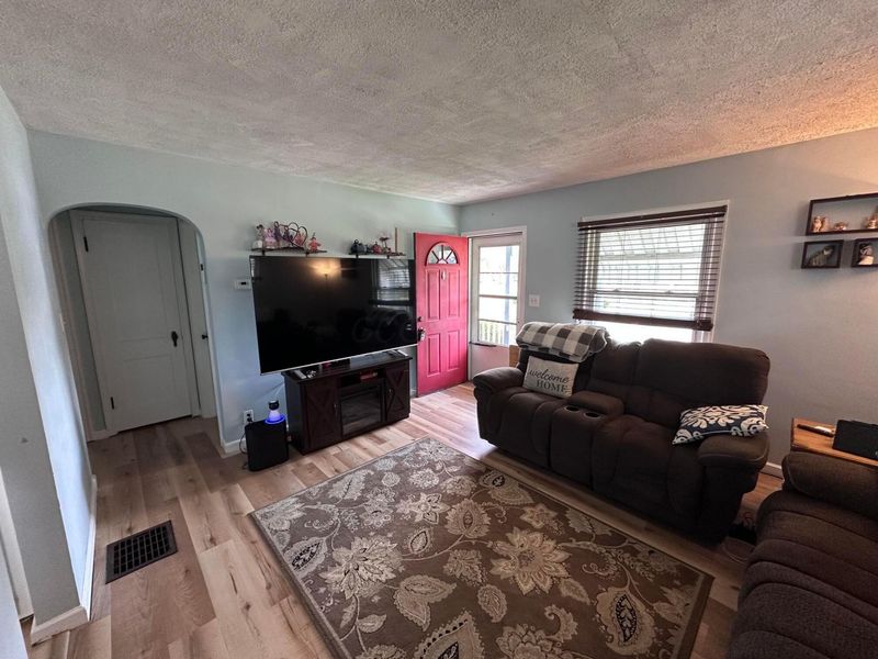 2122 Union Avenue , Columbus, OH 43223 Photo 5