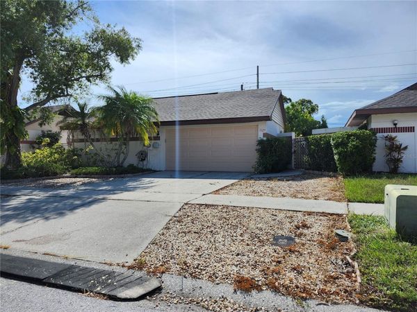 7125 SILVERMILL DRIVE, TAMPA, FL 33635