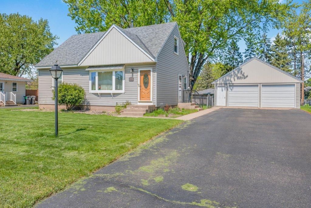 2105 Quartz Lane , Eagan, MN 55122