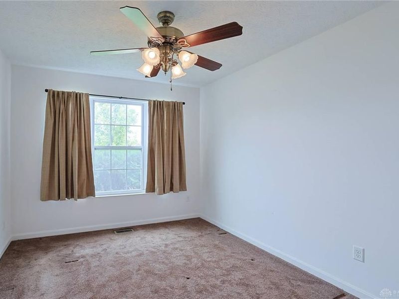 4281 Bergamot Drive, Tipp City, OH 45371 Photo 20