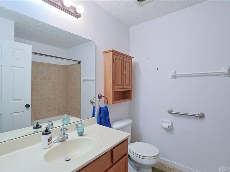 4281 Bergamot Drive, Tipp City, OH 45371 Photo 22