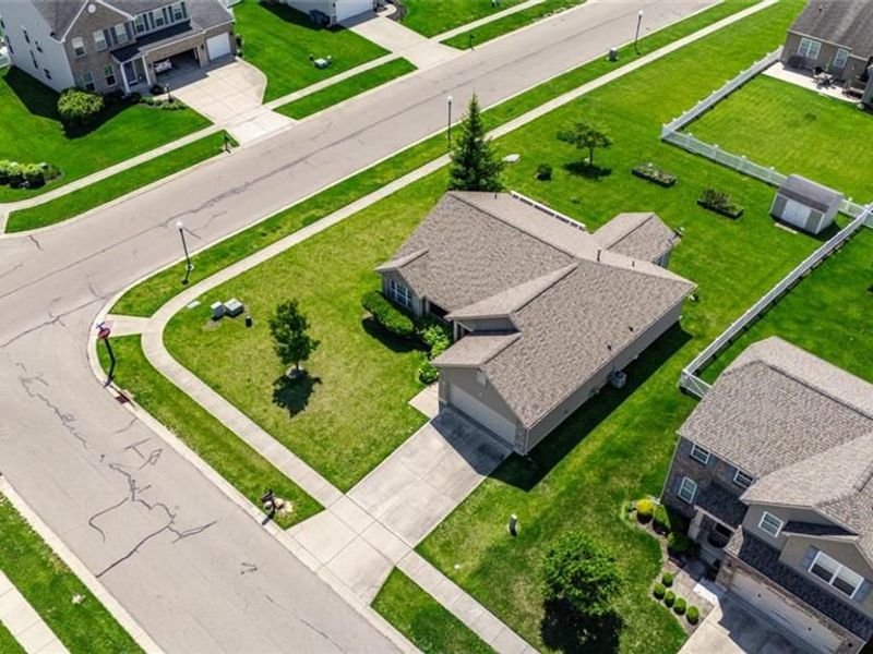 4281 Bergamot Drive, Tipp City, OH 45371 Photo 30