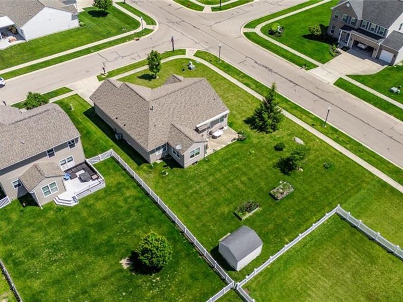 4281 Bergamot Drive, Tipp City, OH 45371 Photo 31