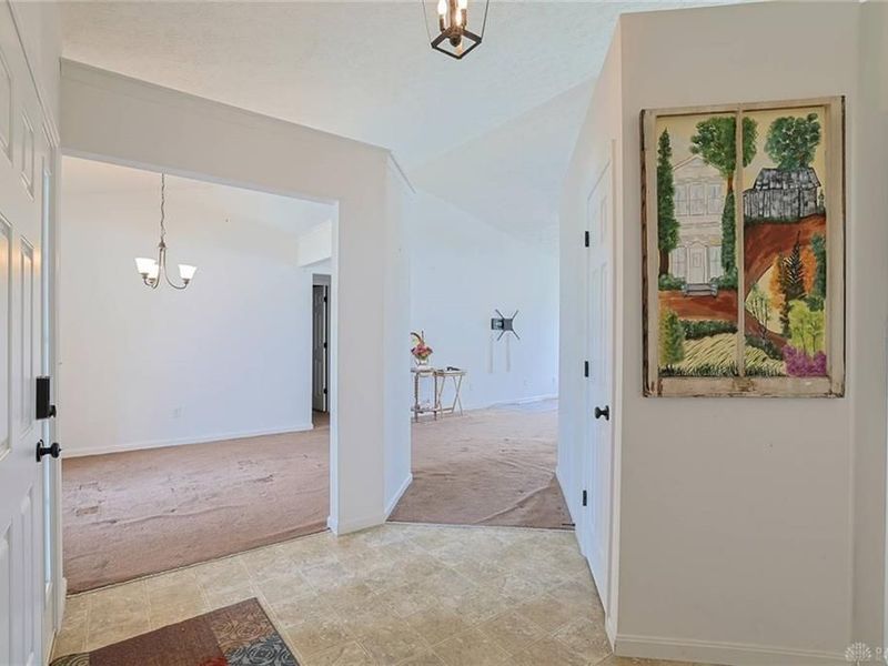 4281 Bergamot Drive, Tipp City, OH 45371 Photo 7