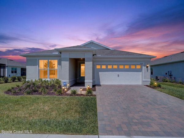 8874 Nixie Avenue, Melbourne, FL 32940