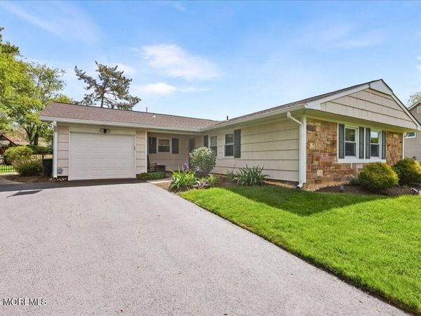 12 Clinton Drive, Manalapan, NJ 07726