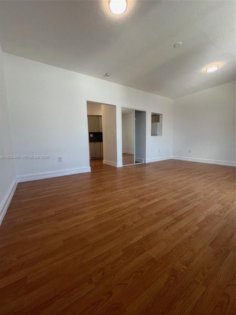 820 Euclid Ave , Unit 303, Miami Beach, FL 33139 Photo