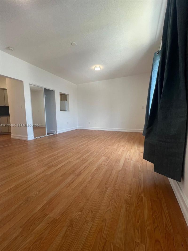 820 Euclid Ave , Unit 303, Miami Beach, FL 33139 Photo