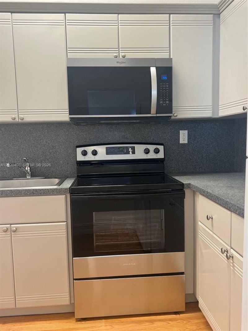 820 Euclid Ave , Unit 303, Miami Beach, FL 33139 Photo