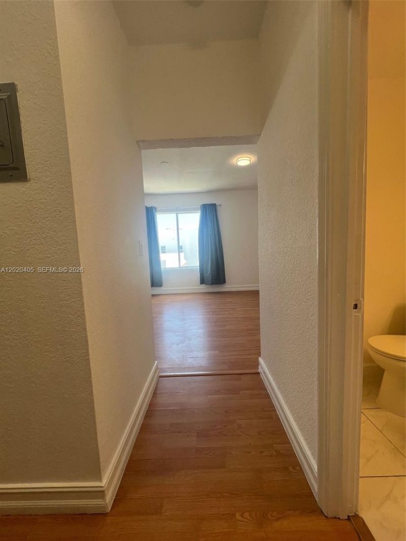 820 Euclid Ave , Unit 303, Miami Beach, FL 33139 Photo