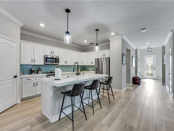 4331 Raffia Palm CIR , NAPLES, FL 34119