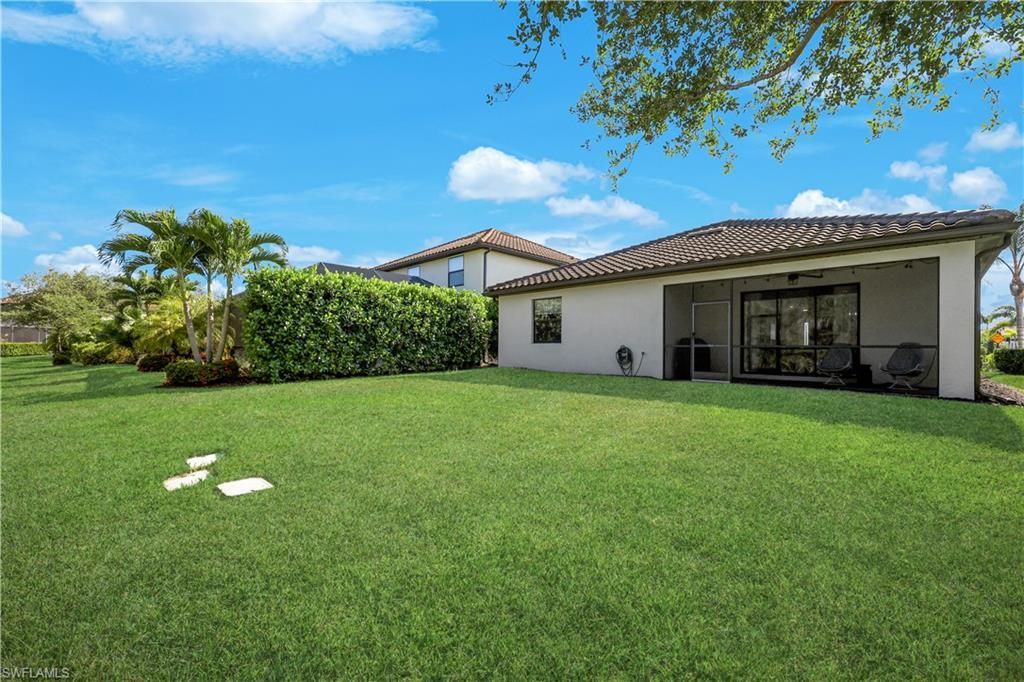4331 Raffia Palm Cir , Naples, FL 34119 Photo
