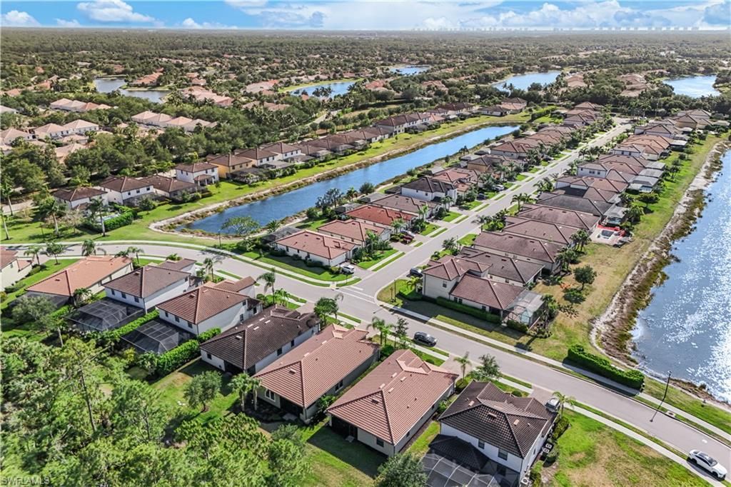 4331 Raffia Palm Cir , Naples, FL 34119 Photo
