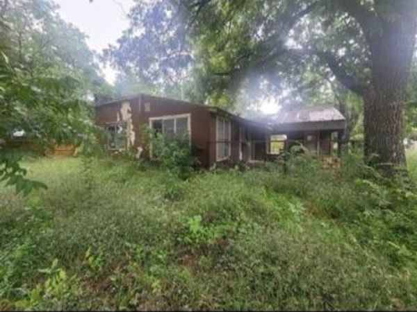 110 E Ross Street, Rising Star, TX 76471