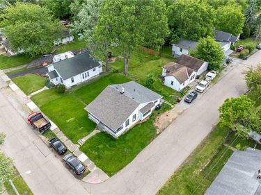 2302 Coronette Avenue, Harrison Twp, OH 45414
