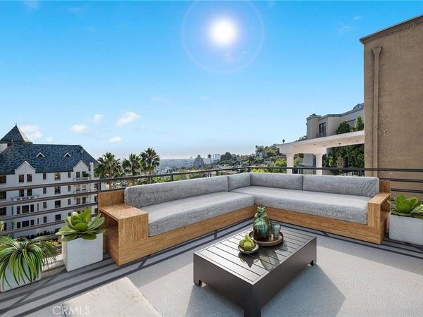 8246 Woodshill Trail , Los Angeles, CA 90069
